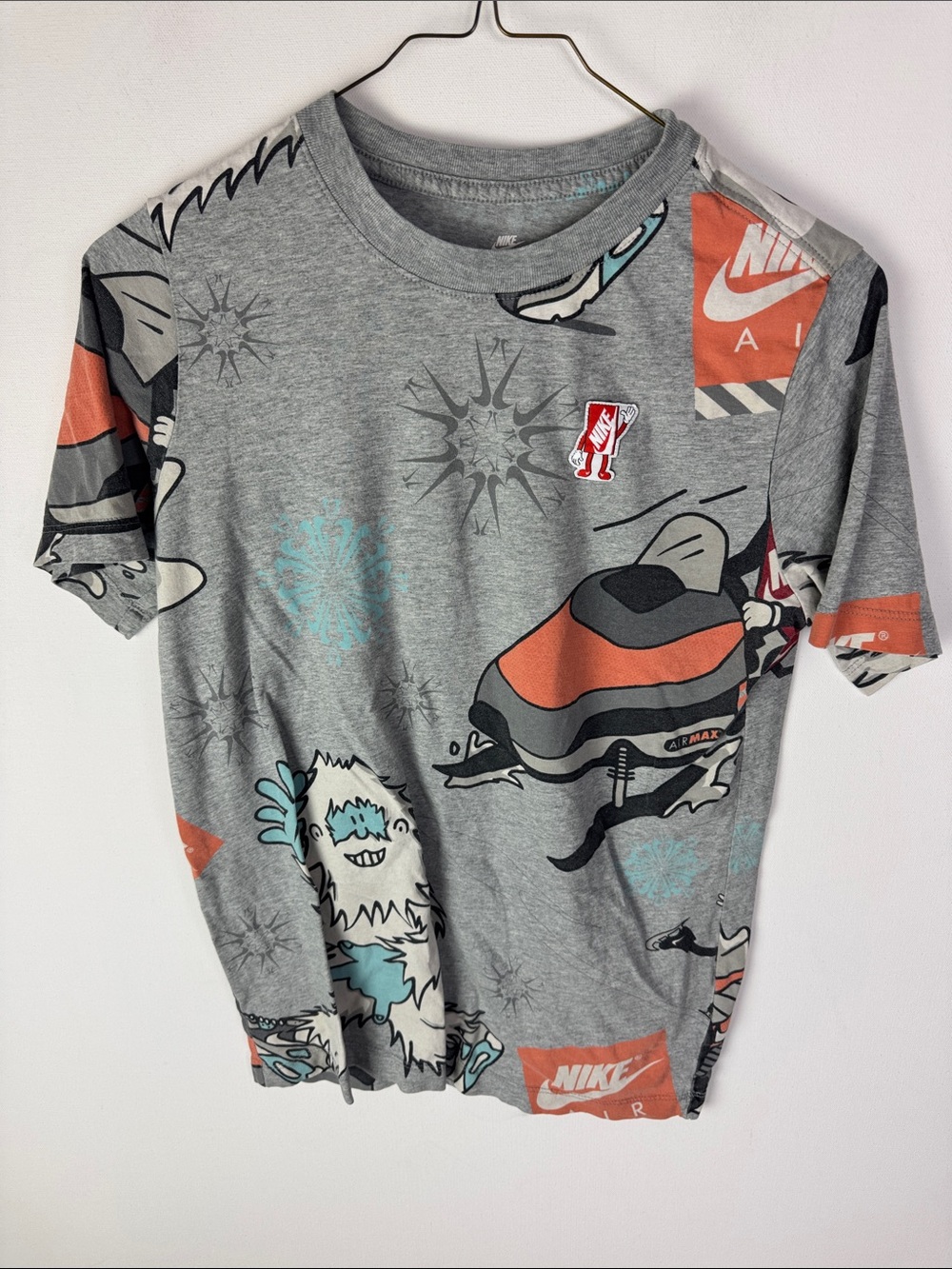 Nike Tee Shirt - Boy's XL
